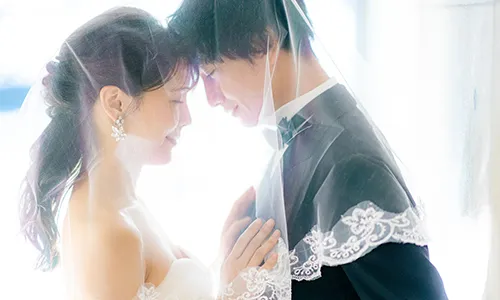 プロフィールムービーを安いお手頃価格で作成依頼│結婚式ムービー作成WISH│年間2000組以上のご夫婦が利用